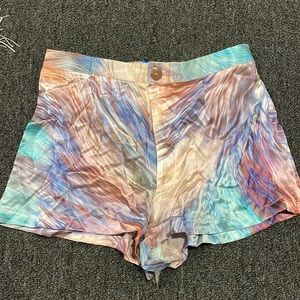 Brand new silk multi color button shorts size small